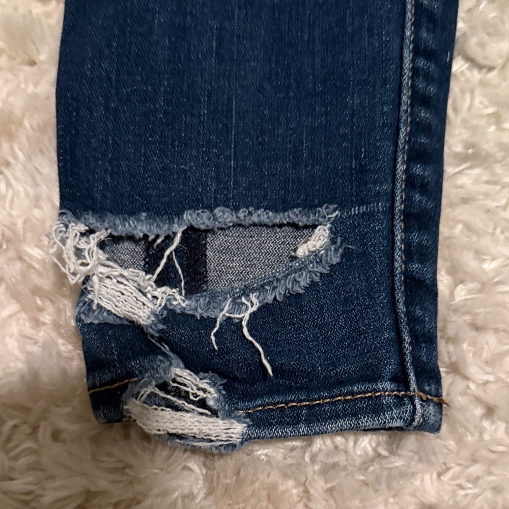 AEO Dark Blue Distressed Skinny Jeans - Picture 10 of 15